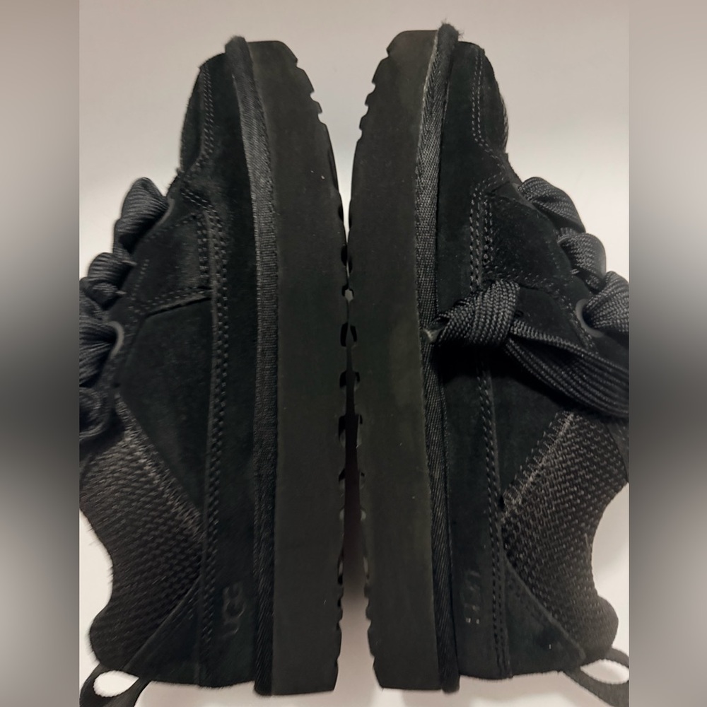 Women’s Black Suede Casual Sneakers